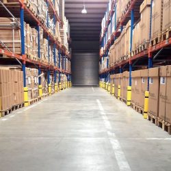 מגן עמוד מפלסטיק