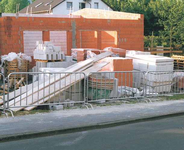 גדר חסימה מברזל