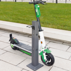 מקתן חניית קורקינטים