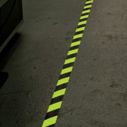 סרט זוהר מניעת החלקה