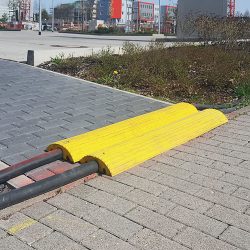 רמפה מעבר כבלים